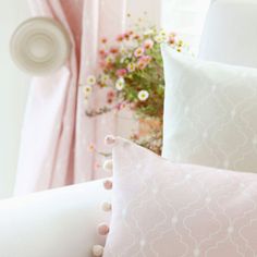 How to clean your curtains?